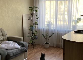 Продается 3-ком. квартира, 61.3 м2, поселок городского типа Шушенское, 2-й микрорайон, 2