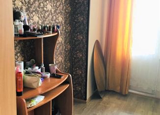 Сдаю комнату, 100 м2, Екатеринбург, улица Хохрякова, 102