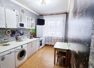 Четырехкомнатная квартира на продажу, 74.4 м2, Тюменская область, Заозёрный проезд, 8