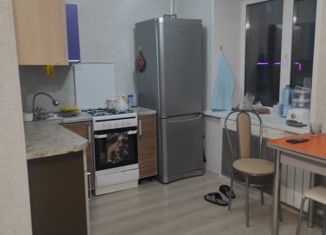 2-комнатная квартира на продажу, 46.3 м2, Елабуга, улица Строителей, 4