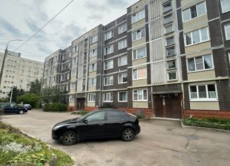 Продам 2-комнатную квартиру, 56 м2, Ленинградская область, улица Гагарина, 18А