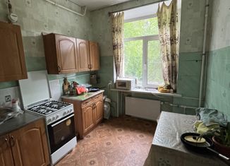 Продаю четырехкомнатную квартиру, 88 м2, посёлок Металлострой, улица Максима Горького, 5/10