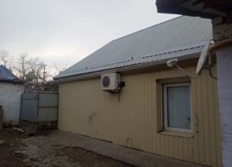 Продаю двухкомнатную квартиру, 42 м2, Георгиевск, улица Тронина, 13