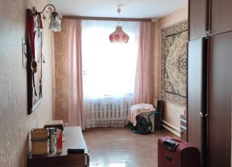Продажа трехкомнатной квартиры, 61.6 м2, поселок Пахомово, улица Победы, 12