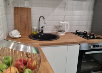 Продажа 1-ком. квартиры, 32 м2, Москва, улица Металлургов, 24/15, метро Перово