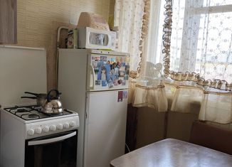 Продается 1-ком. квартира, 28.4 м2, Полевской, Коммунистическая улица, 7