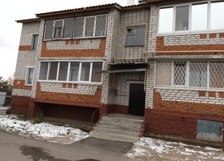 Продается однокомнатная квартира, 44.5 м2, поселок городского типа Кугеси, улица 50 лет СССР, 41