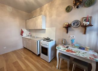 Продам 1-комнатную квартиру, 37.2 м2, Щербинка, улица Барышевская Роща, 12