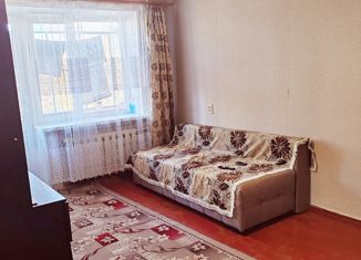 Продается 1-ком. квартира, 30.3 м2, Коркино, улица 1 Мая, 15