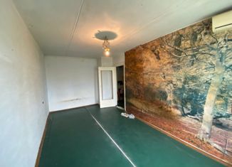 Продаю однокомнатную квартиру, 30 м2, посёлок городского типа Энем, улица Седина, 43