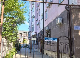 Продаю 1-ком. квартиру, 54.3 м2, Геленджик, улица Островского, 101