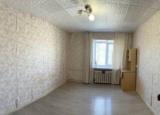 Продается 2-комнатная квартира, 49.6 м2, посёлок Раздольное, улица Пирогова, 46