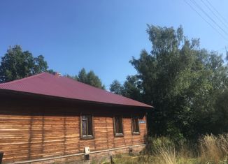 Продам дом, 120 м2, Устюжна, улица Коммунаров, 103