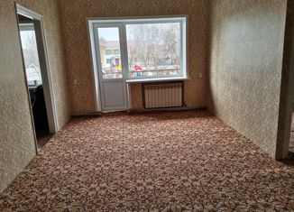 Двухкомнатная квартира на продажу, 44.8 м2, Аркадак, бульвар Культуры, 11