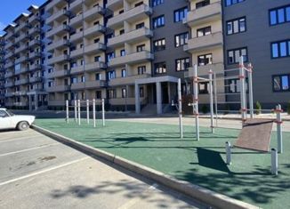 Продается однокомнатная квартира, 35.8 м2, поселок городского типа Афипский, улица 50 лет Октября, 104