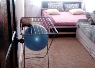 Продам 3-комнатную квартиру, 57.3 м2, поселок Тюльган, улица Кирова, 7