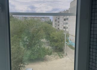 Двухкомнатная квартира на продажу, 51.5 м2, Волгоградская область, улица Маршала Чуйкова, 4А