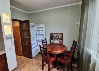 Сдача в аренду 2-комнатной квартиры, 60 м2, Московская область, улица Бабакина, 7