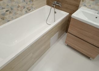 Продаю двухкомнатную квартиру, 55 м2, Новосибирск, улица Некрасова, 39, ЖК Огни Сибири