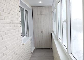 Продаю трехкомнатную квартиру, 64.5 м2, поселок городского типа Кугеси, Геологическая улица, 3