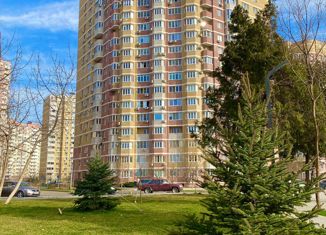 Продаю двухкомнатную квартиру, 62 м2, Краснодар, Артезианская улица, 8, микрорайон Гидрострой