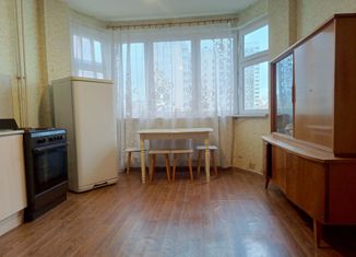 3-комнатная квартира на продажу, 76.3 м2, Москва, улица Дыбенко, 22к1, улица Дыбенко