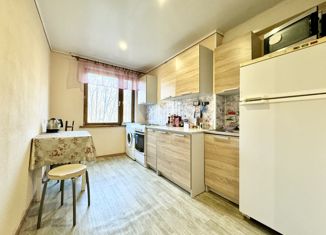 Продам 1-комнатную квартиру, 31 м2, Мурманск, улица Беринга, 14, Первомайский округ