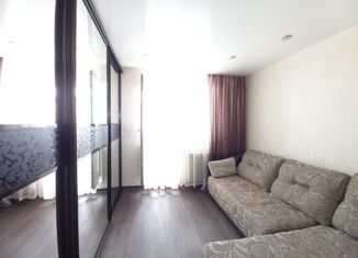 4-комнатная квартира на продажу, 73.5 м2, Тюменская область, Молодёжная улица, 2