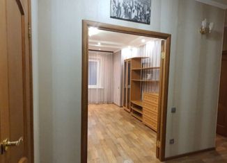 Аренда 1-ком. квартиры, 45 м2, Сургут, Комсомольский проспект, 9