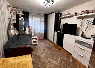 Продаю 1-комнатную квартиру, 32 м2, Москва, улица Константинова, 1, улица Константинова