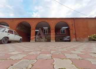 Продам дом, 200 м2, Новопавловск, Красная улица