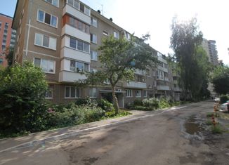 Продаю 2-комнатную квартиру, 47.9 м2, Пермский край, улица Малкова, 4