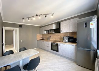 Сдаю в аренду 2-комнатную квартиру, 70 м2, Санкт-Петербург, улица Руднева, 16, улица Руднева