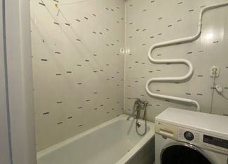 Продается 2-комнатная квартира, 41 м2, село Хороль, Ленинская улица, 68