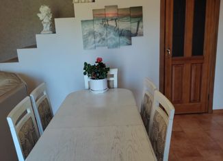 Продается таунхаус, 170 м2, посёлок Рассвет, Русская улица, 40