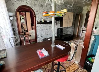 Продаю 2-комнатную квартиру, 37.2 м2, Учалы, улица Карла Маркса, 5