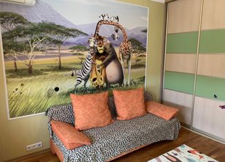 Продам 2-комнатную квартиру, 54 м2, Москва, улица Миклухо-Маклая, 18/1, улица Миклухо-Маклая