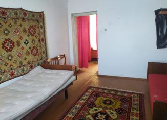 Продажа двухкомнатной квартиры, 40.2 м2, рабочий посёлок Павлоградка, Больничная улица, 3