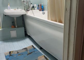 Продаю 2-комнатную квартиру, 61.3 м2, Вологда, улица Сергея Преминина, 12, Можайский микрорайон