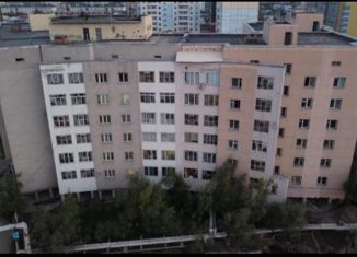 Продаю 5-ком. квартиру, 119 м2, Якутск, улица Пирогова, 1, Строительный округ