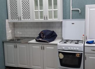 Продажа 3-ком. квартиры, 74 м2, Кумертау, улица Ленина, 11