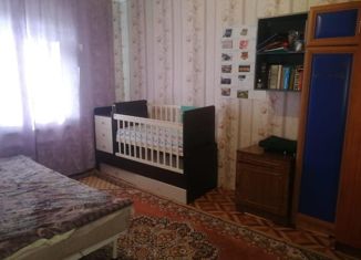 Продается 2-комнатная квартира, 60 м2, Якутск, улица Лонгинова, 42/5, Сайсарский округ