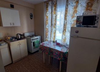 Продается 2-ком. квартира, 44 м2, поселок городского типа Черемушки, поселок городского типа Черемушки, 45