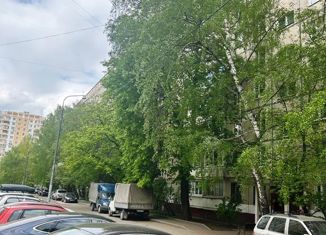 Аренда двухкомнатной квартиры, 45.8 м2, Москва, Одесская улица, 22к2, метро Каховская