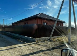 Продаю дом, 105 м2, поселок Заветный, Малиновая улица, 80