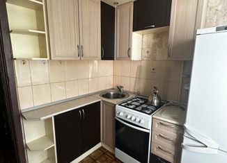 Сдача в аренду 1-ком. квартиры, 32 м2, Губкин, проспект Горняков, 10