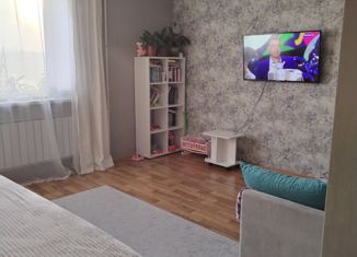 Продам 3-комнатную квартиру, 63 м2, Кудымкар, улица Иакова Шестакова, 10