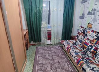 Сдача в аренду 1-ком. квартиры, 15 м2, Нефтеюганск, 1-й микрорайон, 12