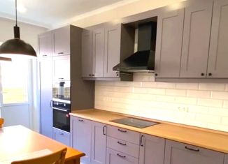 Продам 3-ком. квартиру, 94.7 м2, Краснодар, ЖК Радонеж, улица Вишняковой, 1/23к2