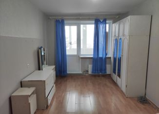 Сдается 1-ком. квартира, 35 м2, Строитель, улица Жукова, 13